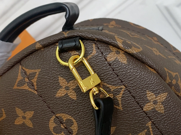 ルイヴィトンバッグ素材ディテール